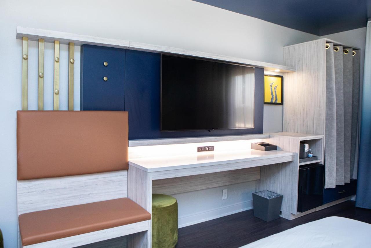Hotel Denim Greensboro